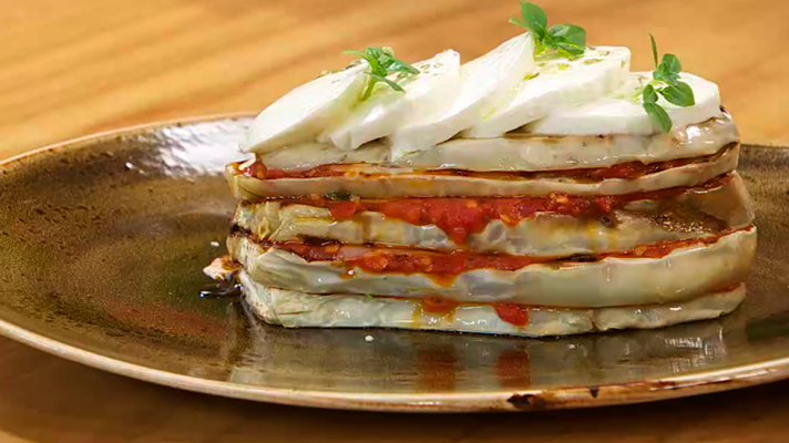 RTVE Cocina - Receta de parmigiana con berenjenas