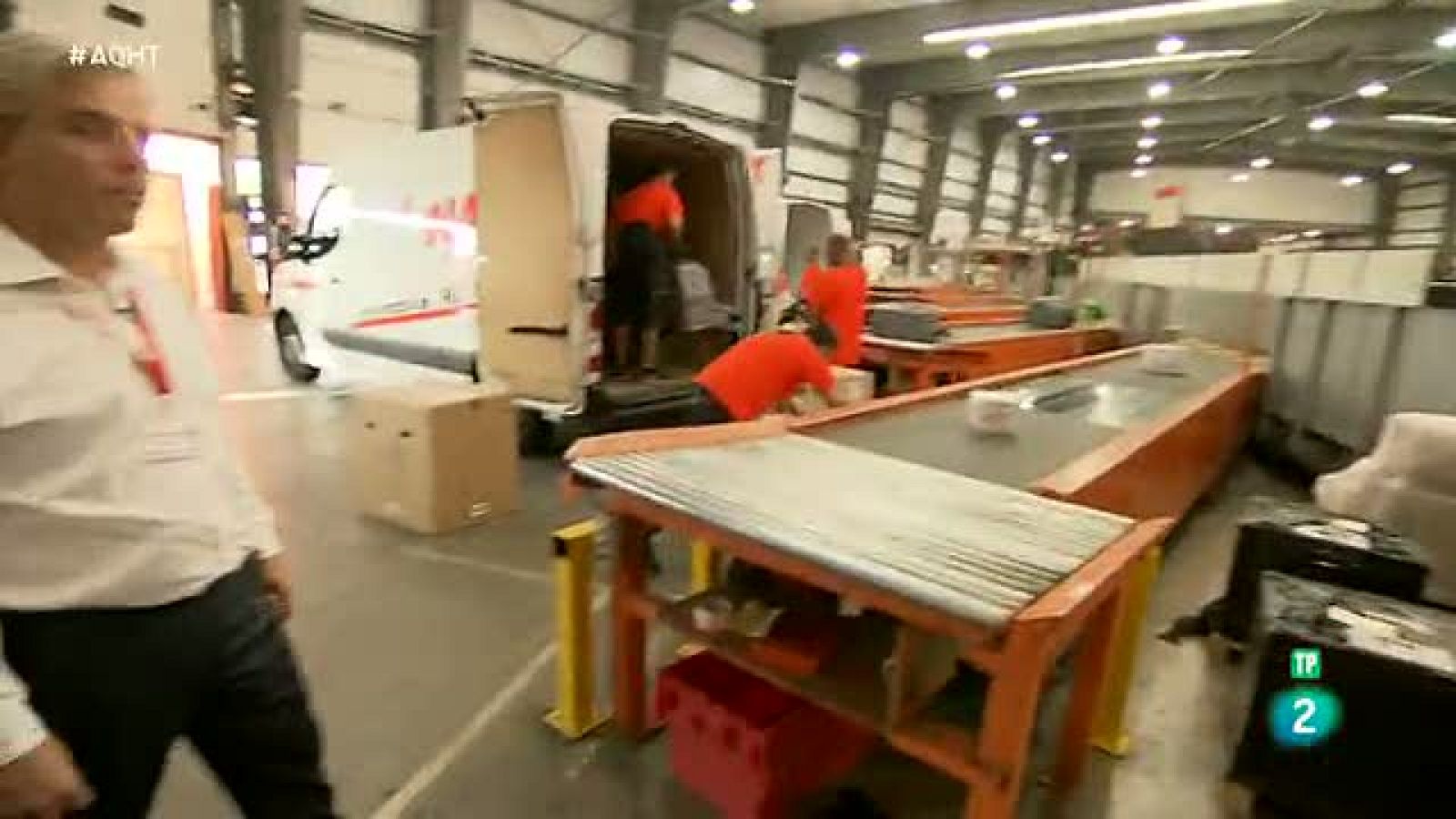 El trabajo en una empresa de distribución - Aquí hay trabajo | Ver