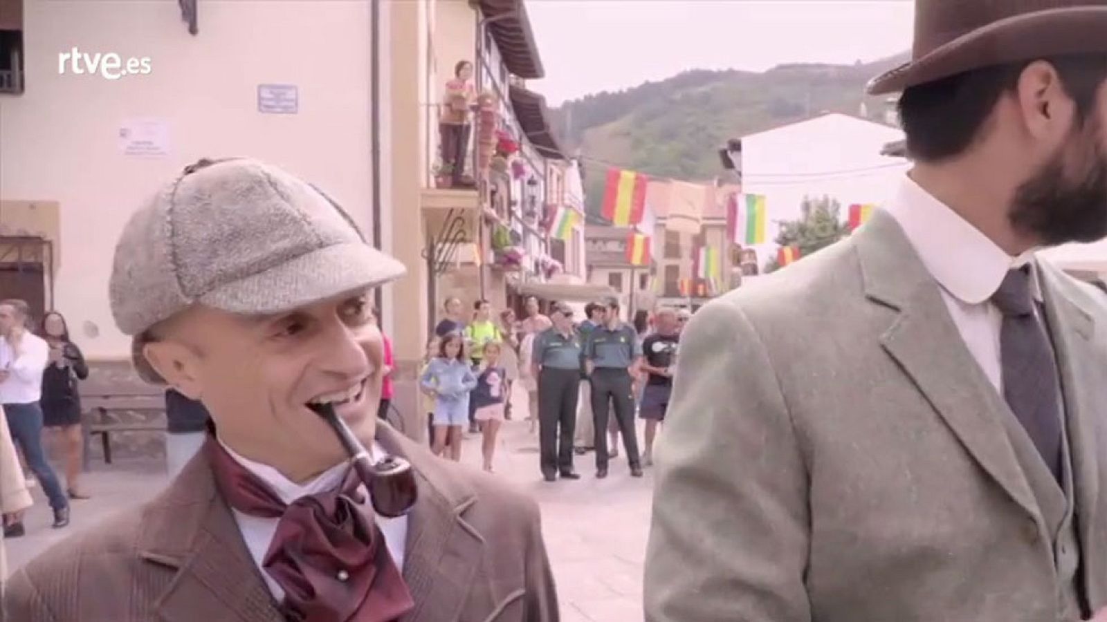 Olmos y Robles - Pepe Viyuela, a medio camino entre Olmos y Sherlock Holmes