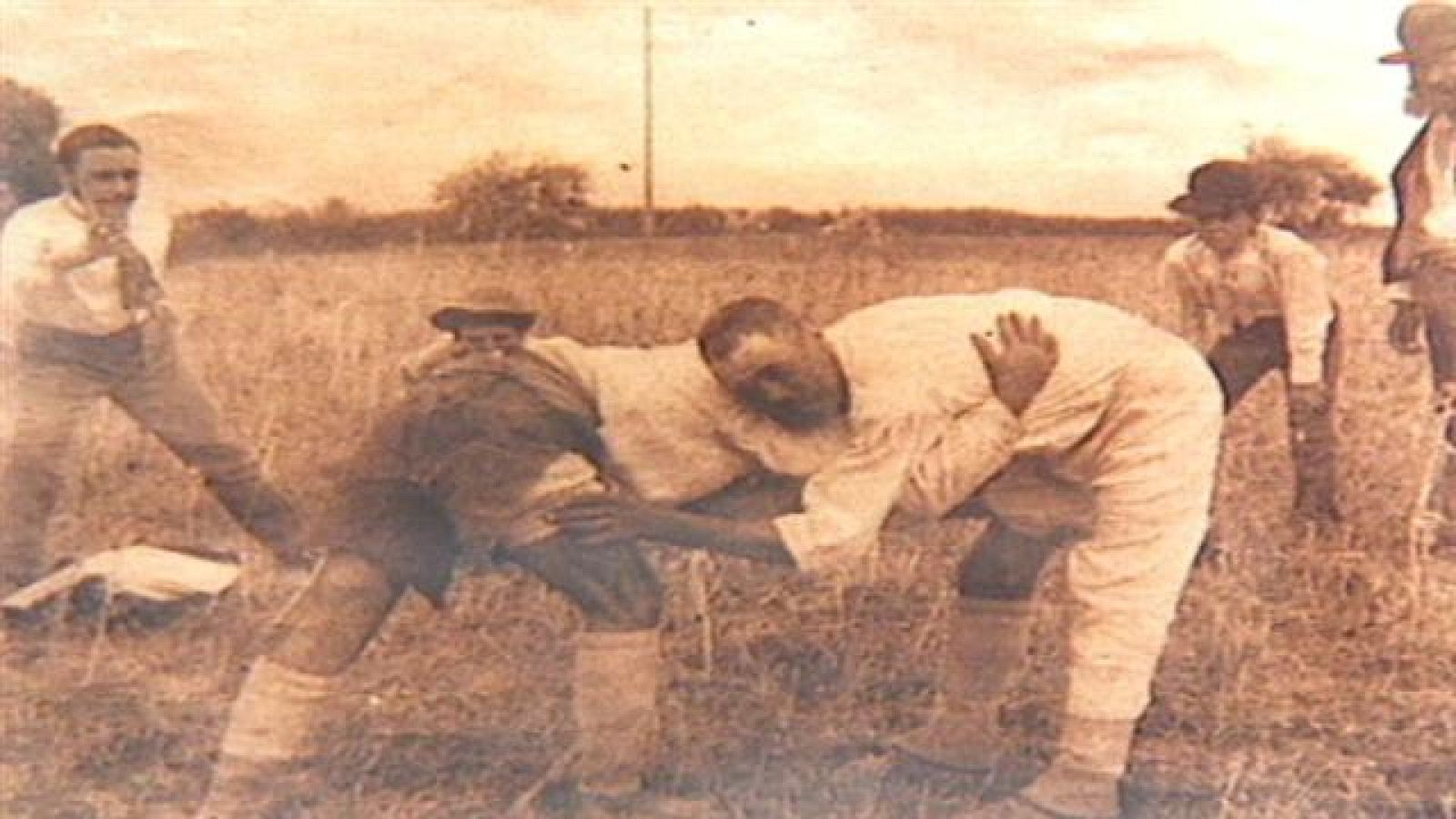 Senderos isleños - Sobre la Lucha canaria