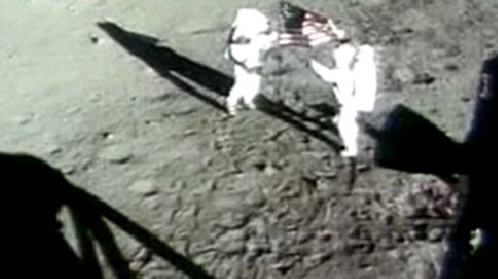 Fue noticia en el Archivo de RTVE - La Luna está en el bote (1969)