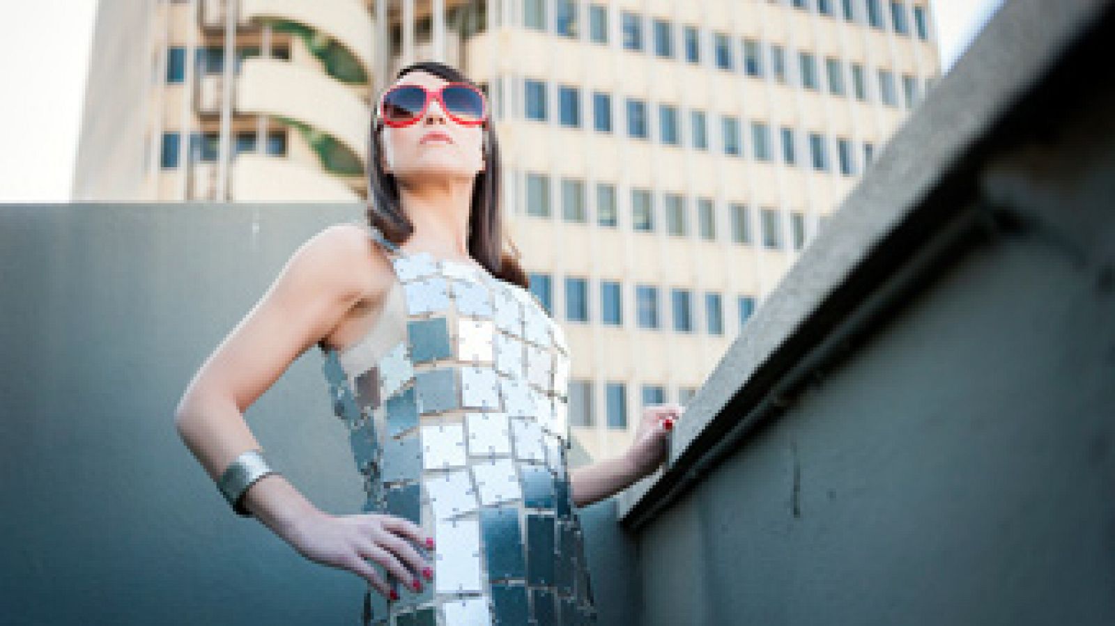 Cachitos de hierro y cromo - Yeah Yeah - ver ahora