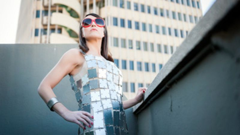 Cachitos de hierro y cromo - Yeah Yeah - ver ahora