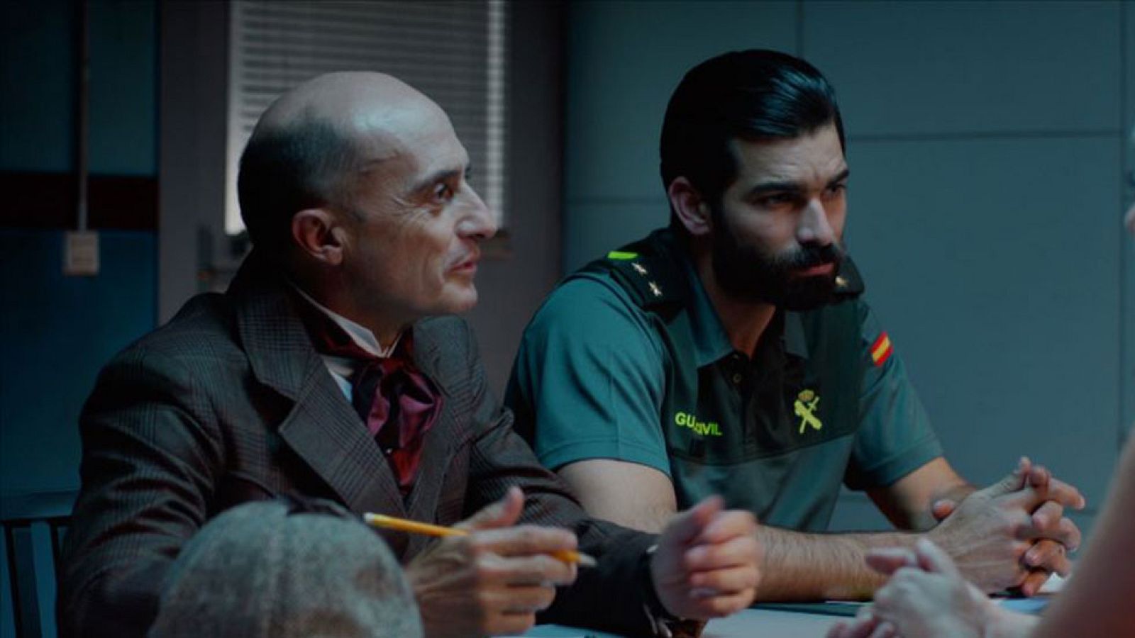 Olmos y Robles - Interrogatorio de la semana