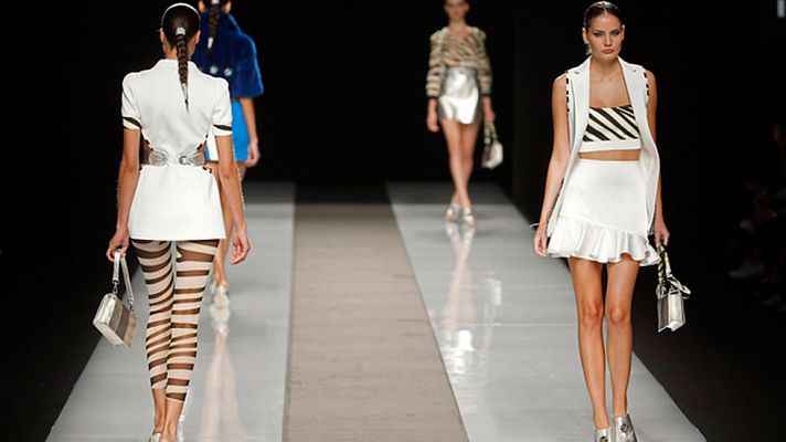 Telediario 1 - En la semana de la moda de Madrid  ha sido el turno de Second Skin y Felipe Varela