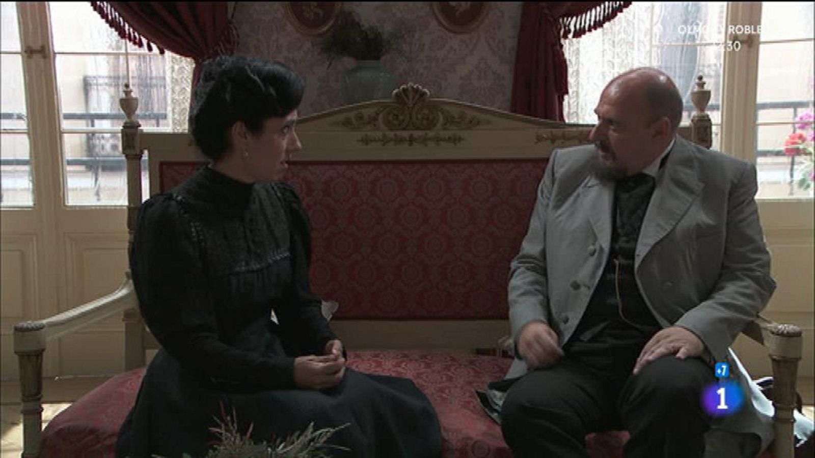 Rosina habla con el fantasma de Maximiliano sobre Liberto