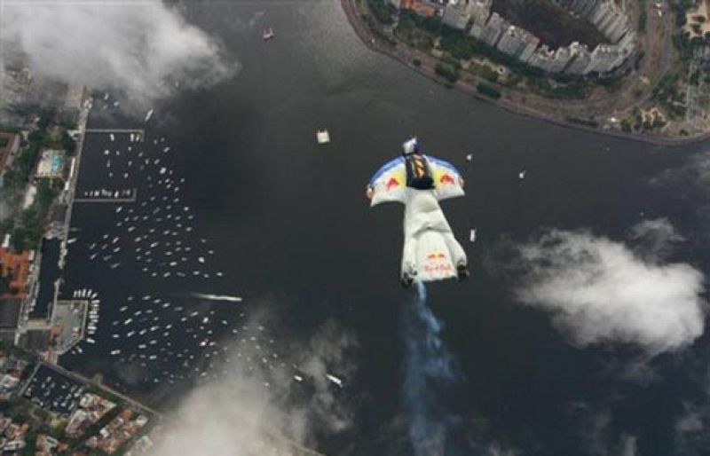 El hombre pájaro | Ver