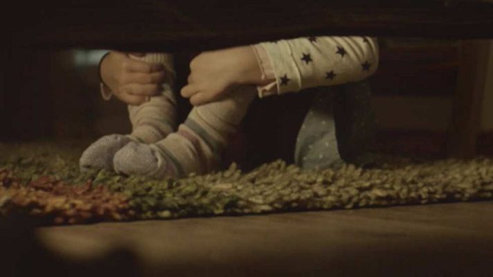 Telediario 1 - Un juzgado de Madrid reabre la investigación sobre los abusos sexuales de un padre a su hija de 9 años