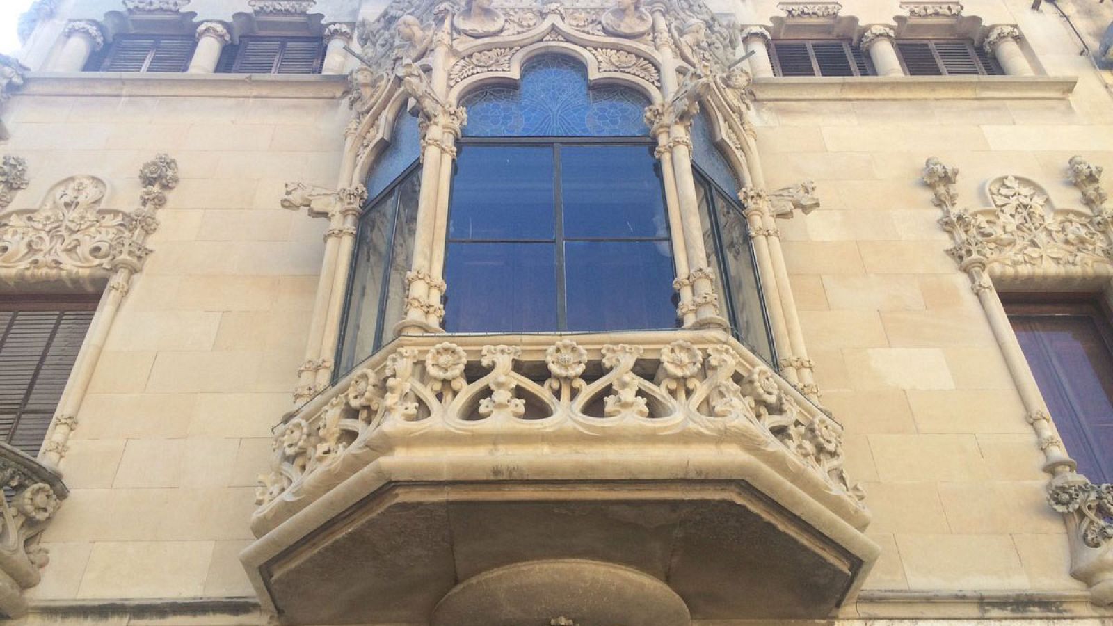 De ruta por los comercios centenarios de Reus