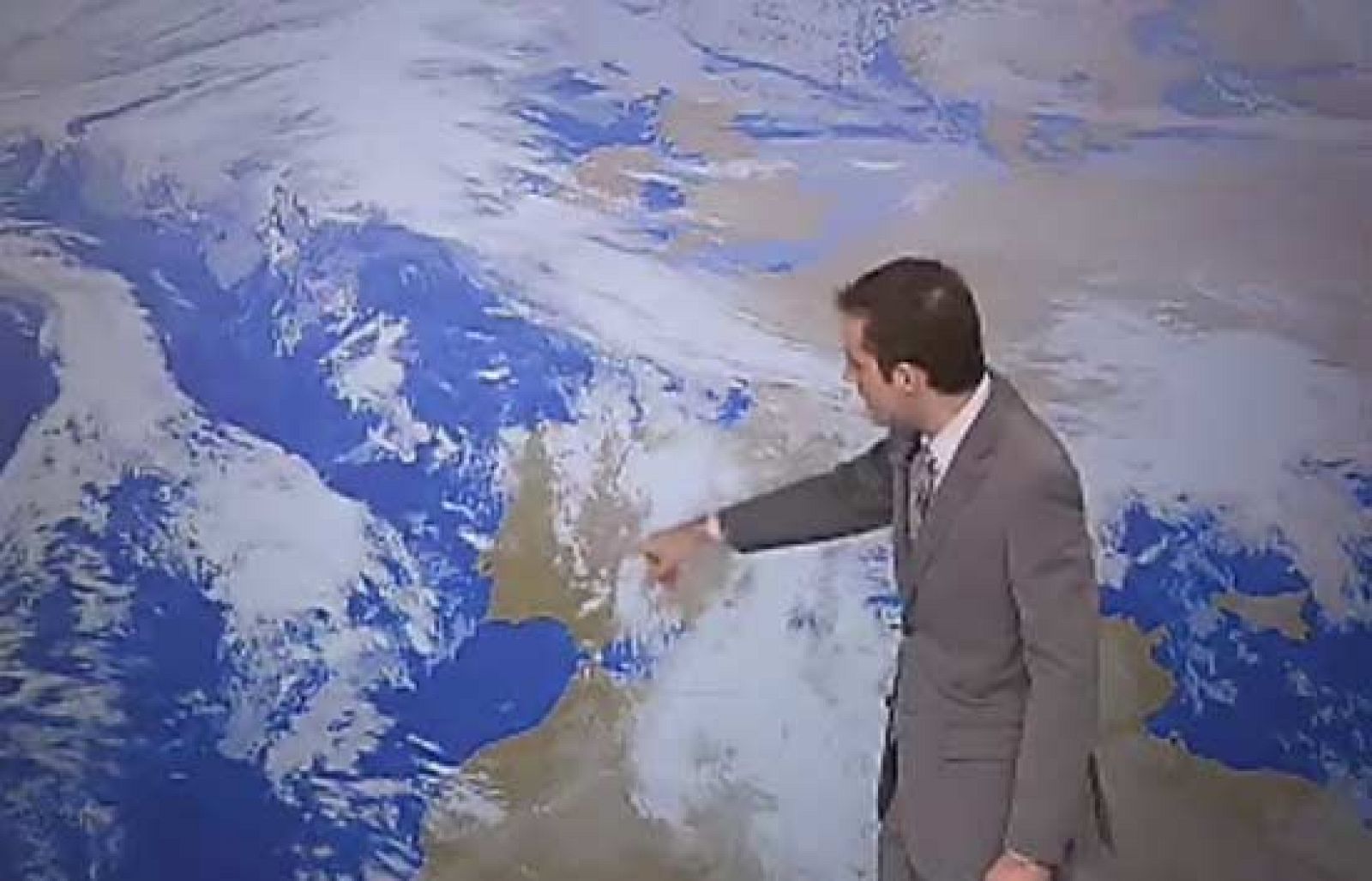 La Agencia Estatal de Meteorología (AEMET) anuncia para este viernes lluvias débiles en Extremadura, Andalucía, salvo en su extremo oriental, y en Ceuta, mientras que las temperaturas se mantendrán sin cambios