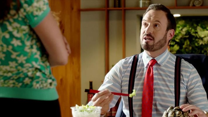 Olmos y Robles - Un dron para cazar al hombre lobo