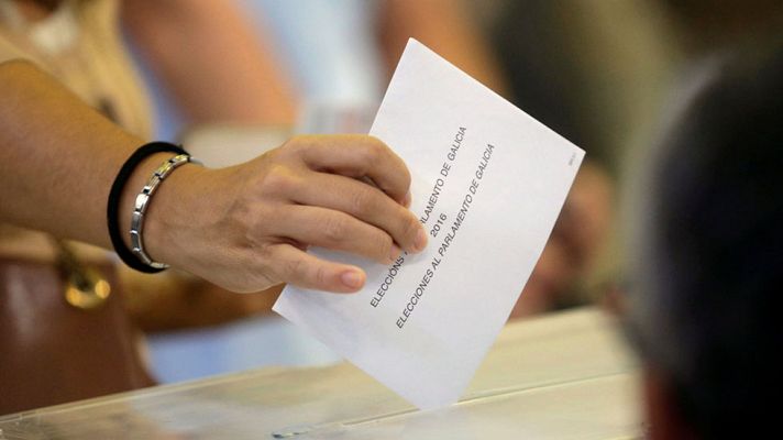 Especiales informativos - La participación en las elecciones gallegas es del 42,48% a las 17:00 horas