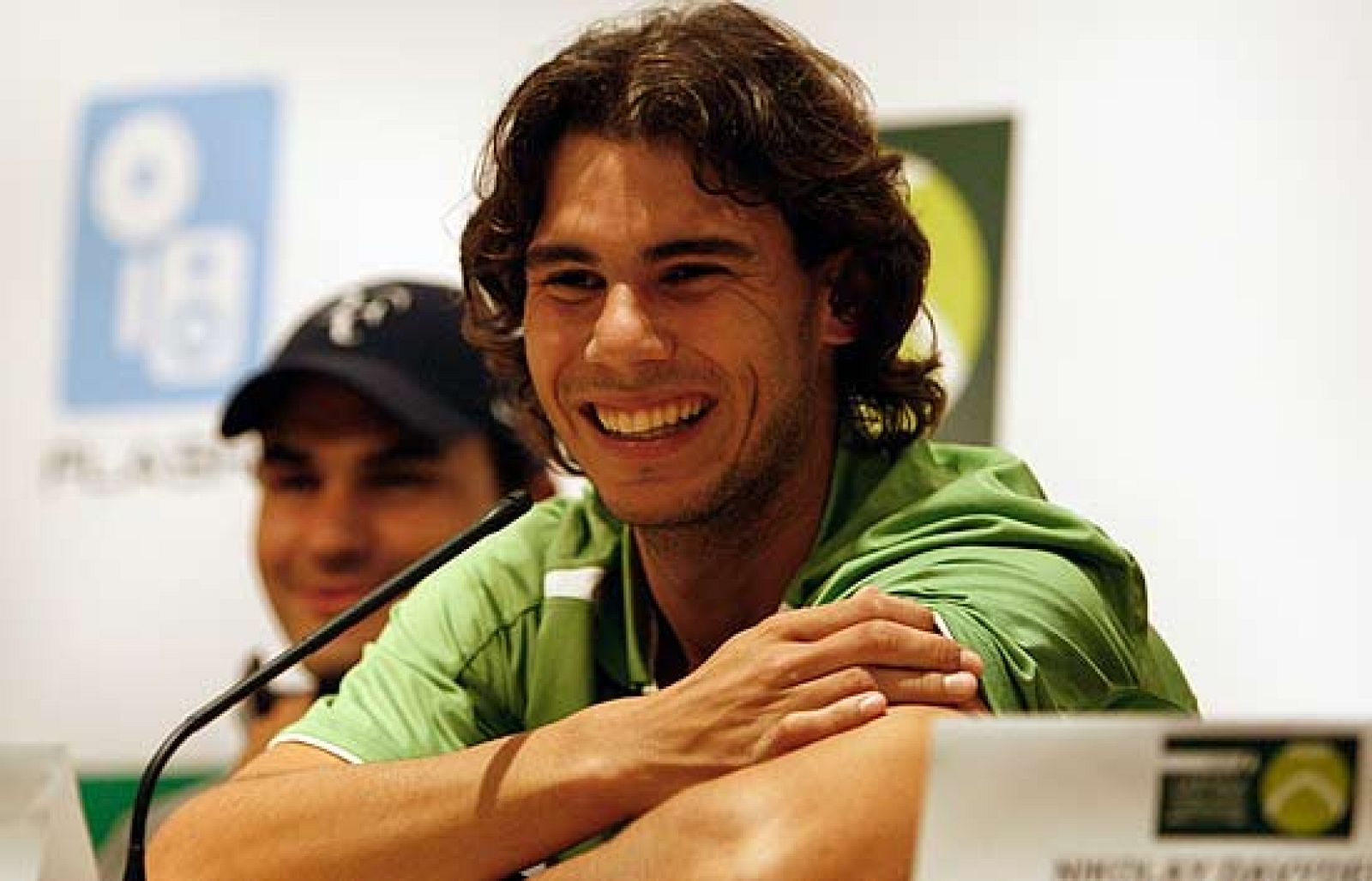 Nadal estrena el 2009 con Davydenko