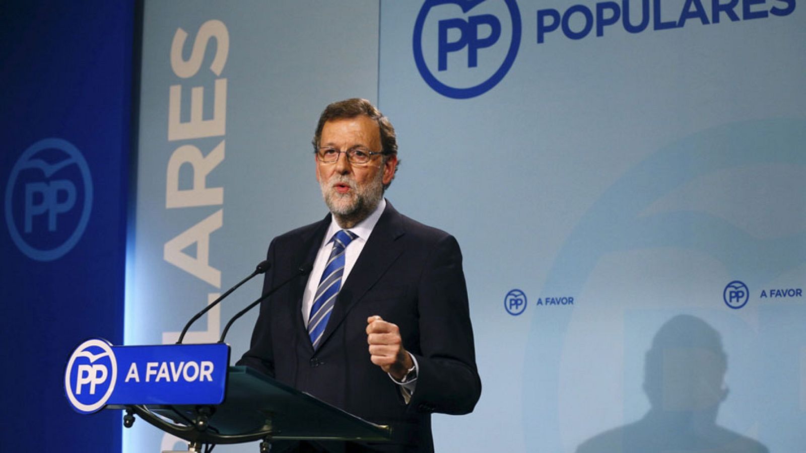 Rajoy mantiene que la mejor opción es un gobierno del PP con PSOE y C's