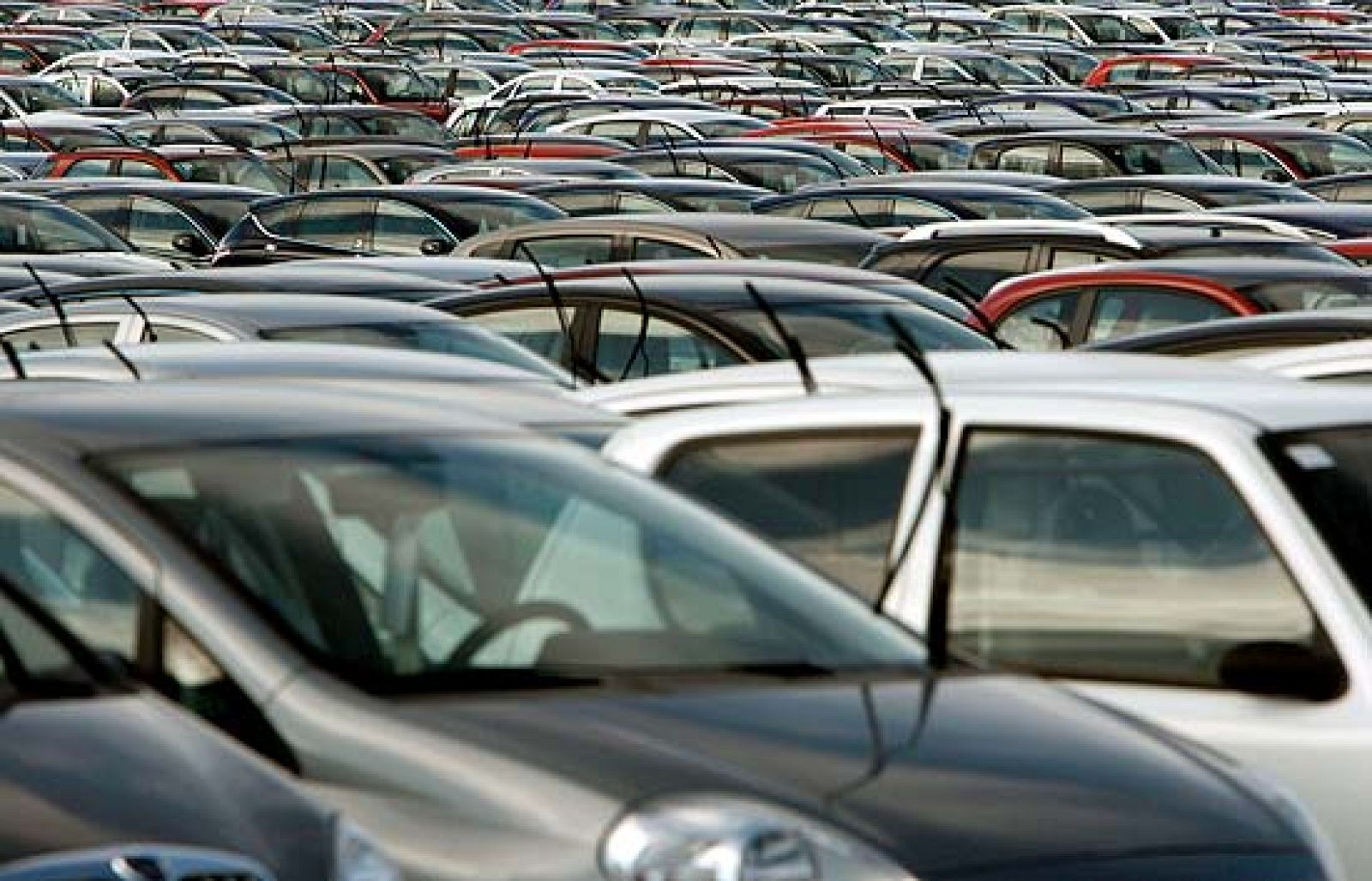 Las ventas de coches se desplomaron en 2008