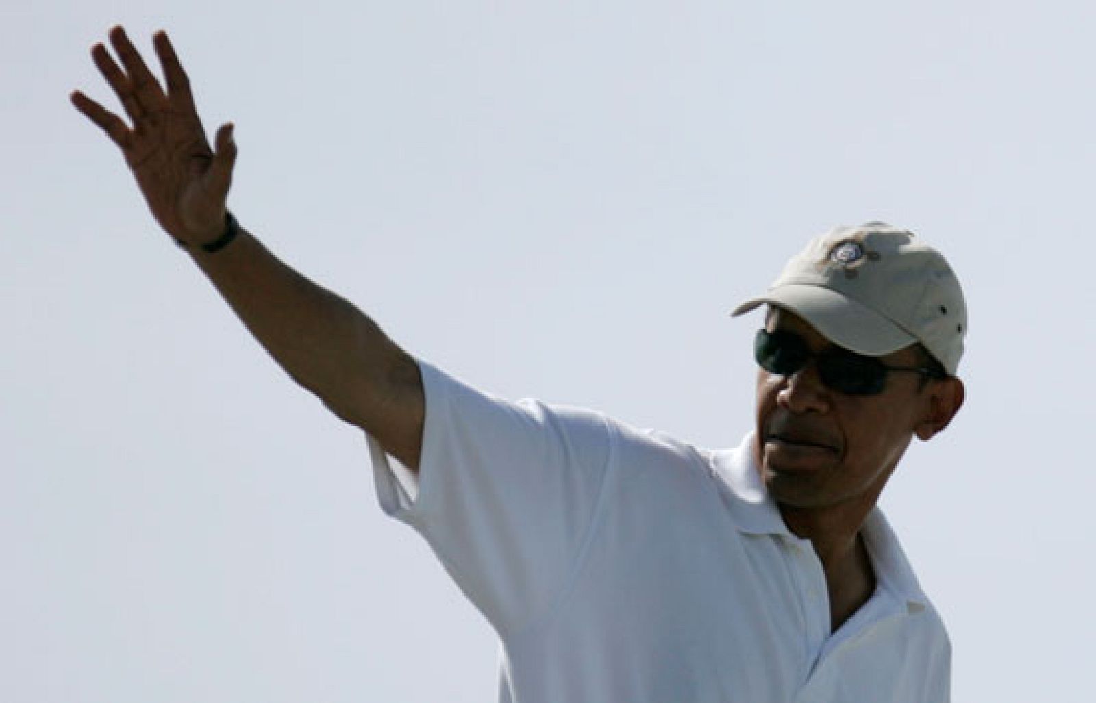 Barack Obama y su familia han terminado sus vacaciones en Hawai y vivirán en un hotel de Washington hasta el próximo día 15, antes de que el 20 se celebre la ceremonia de juramento.