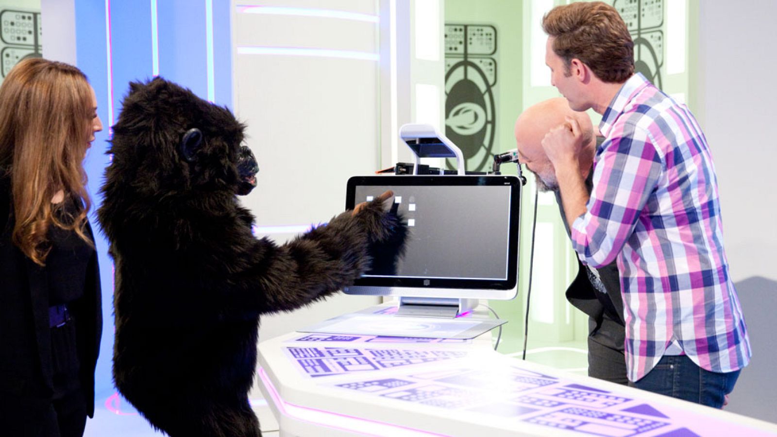 Órbita Laika - El experimentador de a bordo - La inteligencia de los chimpancés