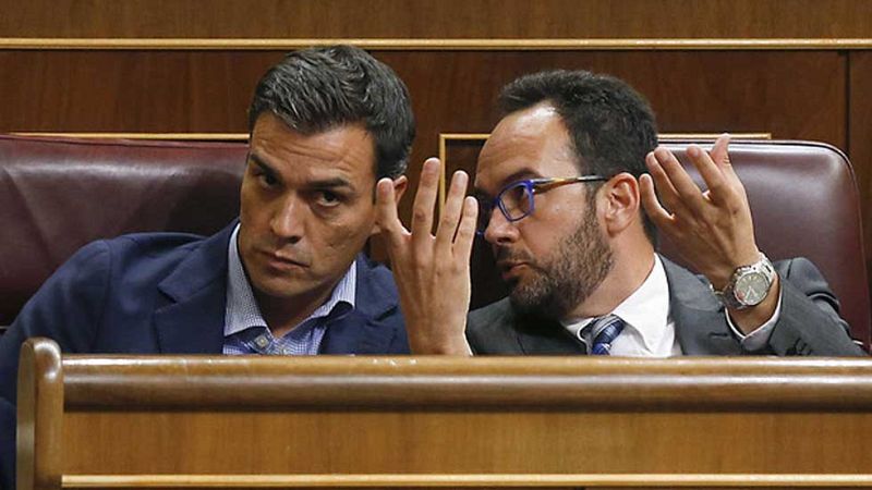 La situación interna del PSOE paraliza los movimientos para la formación de Gobierno