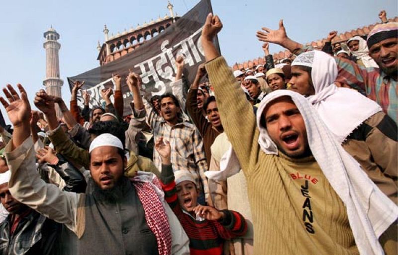 El rechazo a los ataques israelíes sobre los territorios palestinos se extiende por los países árabes | Ver