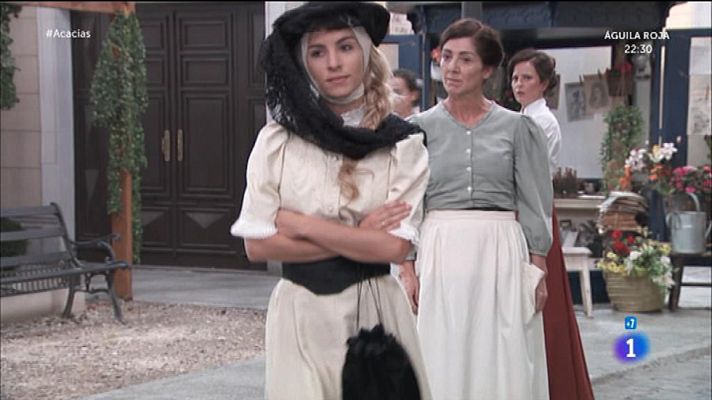 Acacias 38 - Cayetana es increpada en plena calle por Guadalupe