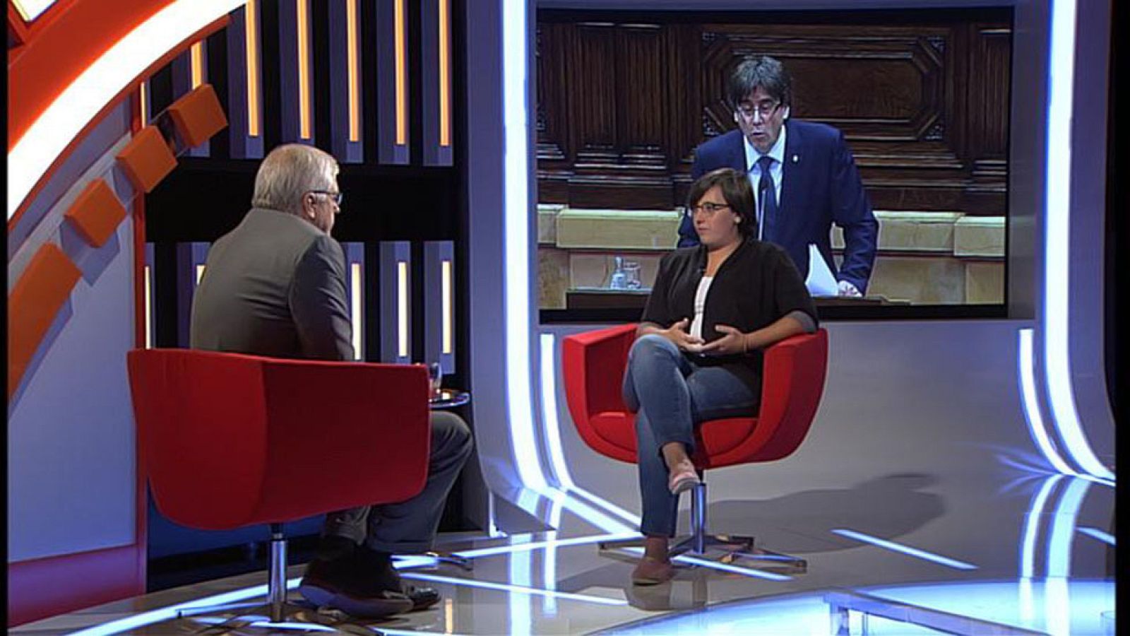 Aquí Parlem -  El Ple de la qüestió de confiança al president Carles Puigdemont