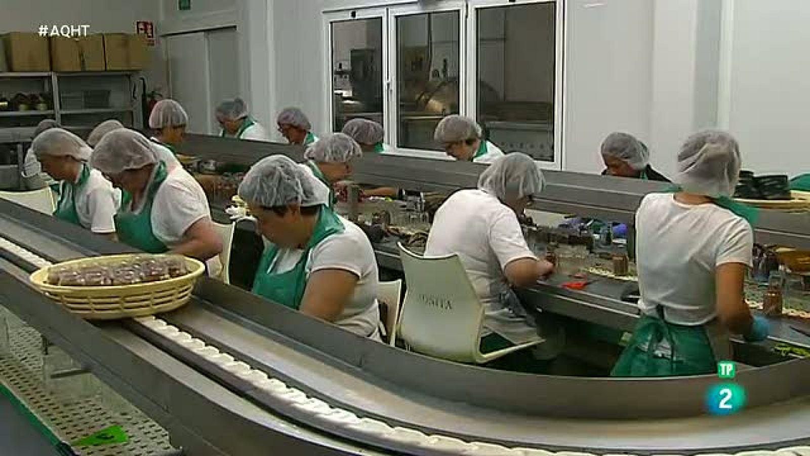 Mujeres que emprenden y conservan - Aquí hay trabajo | Ver