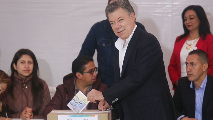 Telediario 1 - La jornada electoral en Colombia transcurre con normalidad