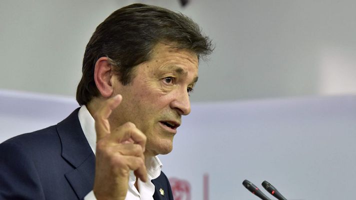 Informativo 24h - Fernández dice que una abstención del PSOE sería "táctica" para "evitar un PP en mayoría"