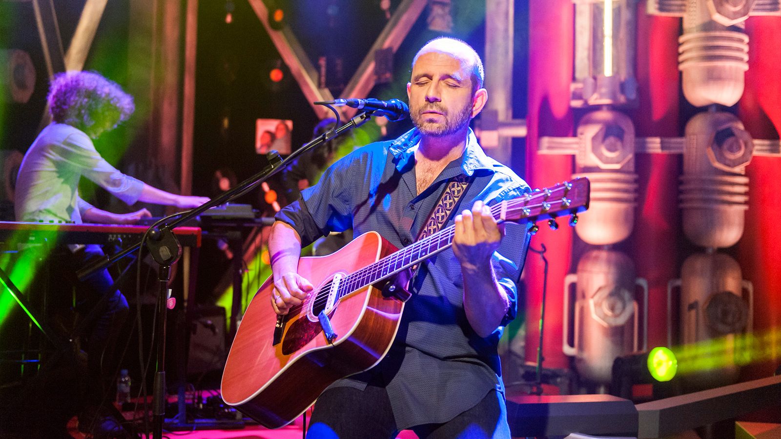 JOSELE SANTIAGO - La tristeza de ser electrón (Rockola, 2016)