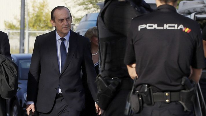 Telediario 1 - Quinta sesión del juicio por las tarjetas opacas de Caja Madrid