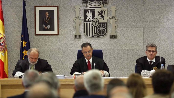 Telediario 1 - El PP sigue la línea de otros acusados y pide anular todo el juicio de Gürtel