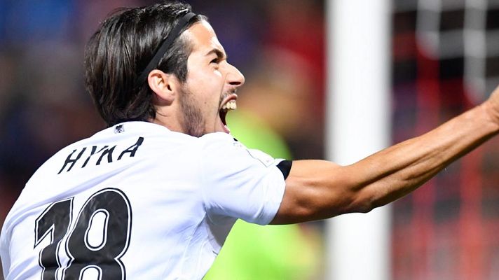 Telediario 1 - Albania, sorprendente líder del grupo de España