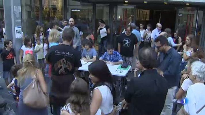 L'Informatiu - "Gols de Tinta" una exposició que recorre els darrers 120 anys del futbol català a través de vinyetes dels diaris