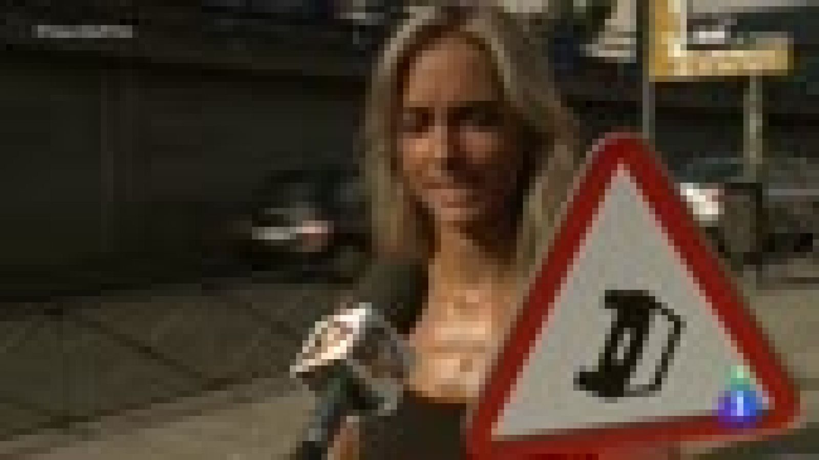 'Señal' - Peligro por obstrucción en la calzada