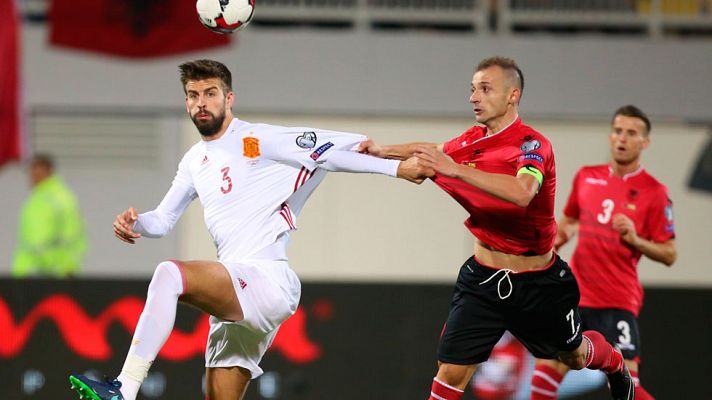 Telediario 1 - Piqué dejará la selección en 2018 cansado de que se dude de su compromiso