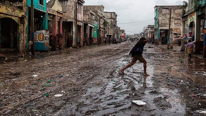 Los desayunos - Javier Martos, Unicef España: "Nuestros hermanos haitianos necesitan el apoyo de la comunidad internacional"