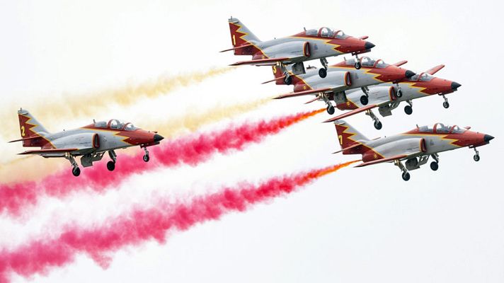 Telediario 1 - Compartimos una jornada con la Patrulla Águila del Ejército del Aire