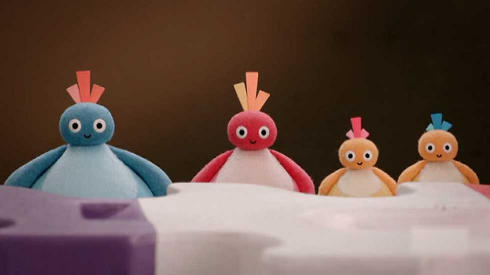 Pasar por encima - Twirlywoos | Ver