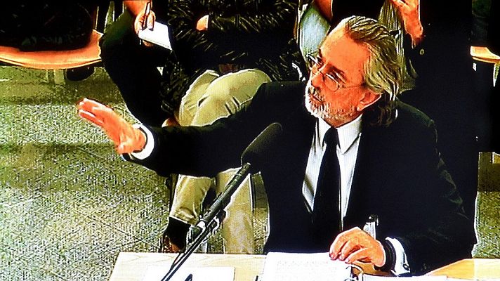 Telediario 1 - Correa admite el cobro de comisiones y regalos a cargo del PP: "Génova era mi casa"