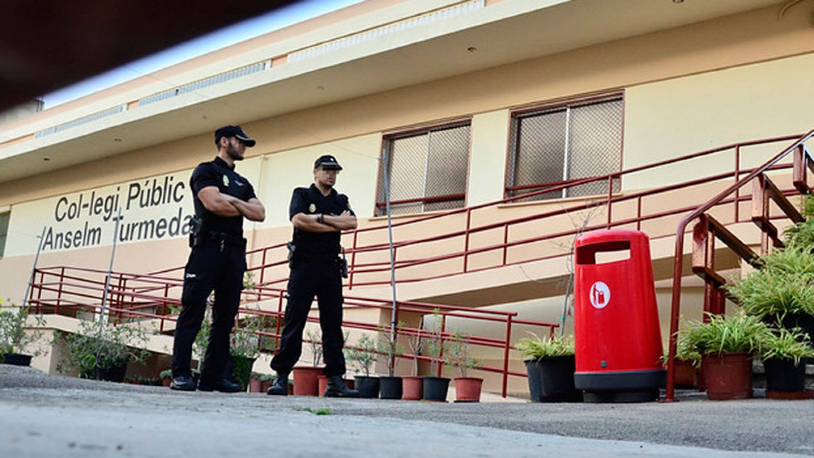 La madre de la niña agredida en un colegio de Palma de Mallorca estudia denunciar al centro
