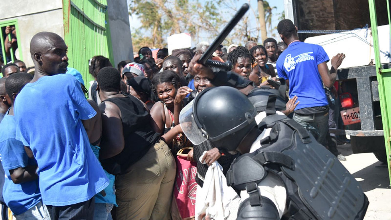 El reparto de la ayuda humanitaria en Haití está siendo más difícil de lo previsto