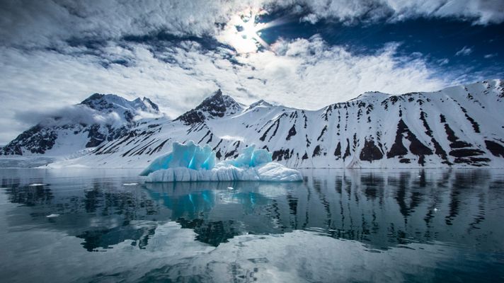 Telediario 1 - El Ártico ya ha perdido un 40% de sus glaciares debido al calentamiento global