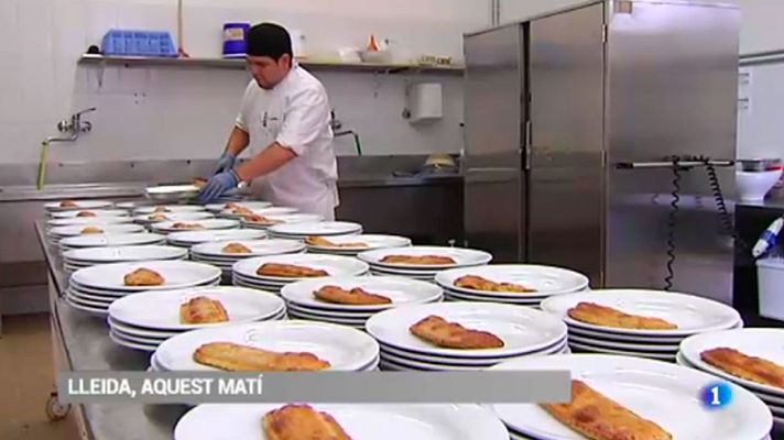 L'Informatiu - Una escola de Lleida aprofita el seu menjar excedent i el du a la Fundació Arrels