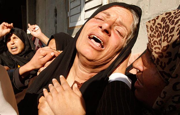  - Bombardeo a dos escuelas de la ONU