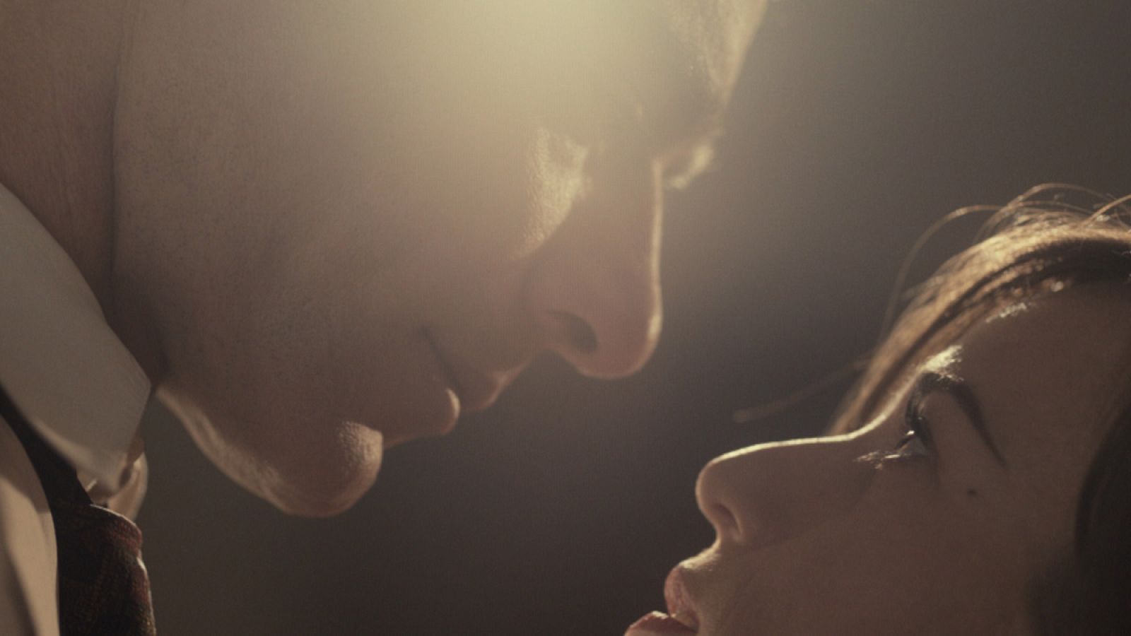 La sonata del silencio - Flavio y Marta hacen música juntos - La sonata del silencio | Ver