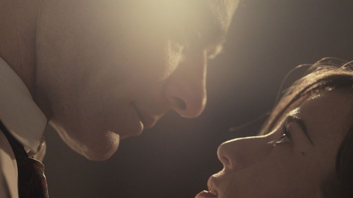 La sonata del silencio - Flavio y Marta hacen música juntos