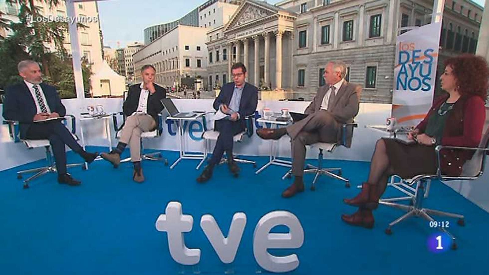 Los desayunos de TVE - Previo Sesión investidura de Mariano Rajoy - ver ahora