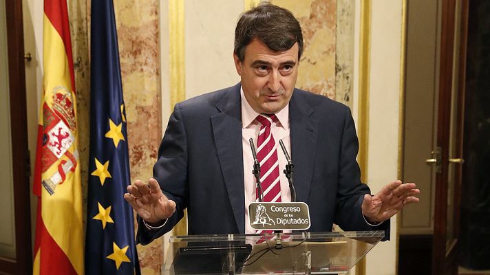 Especiales informativos - El PNV critica el discurso de Rajoy de "Santiago  y cierra España"