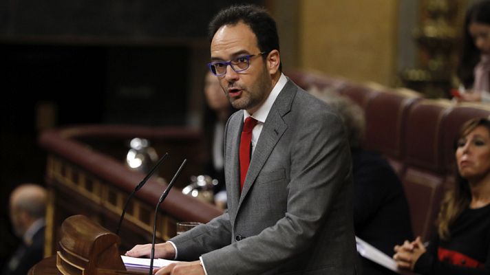 Especiales informativos - Hernando, a Rajoy: "Nuestra abstención no es un apoyo a su Gobierno"