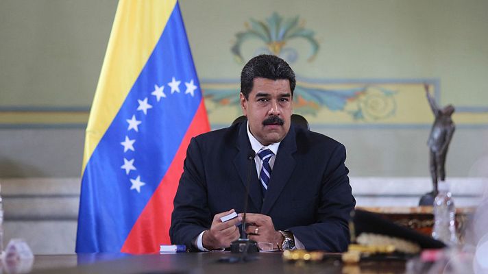 Telediario 1 - Maduro sube el salario mínimo un 40% la víspera de la huelga general convocada por la oposición